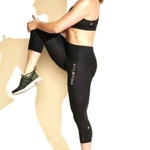 Lululemon Peloton Fast Free Black Crop Capri